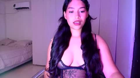 cocoa886863 online show from November 8, 2025, 12:33 am