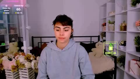 Snapshot of cocoa_sins chatting on November 9, 2025, 6:44 am Olivia online show from November 9, 2025, 6:44 am