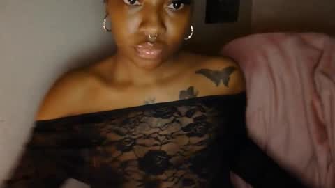 chanel online show from December 18, 2025, 1:22 am