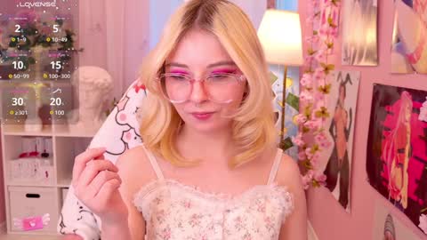 Mia online show from January 23, 2025, 9:07 pm