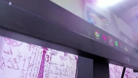 Cocoo  online show from April 18, 2026, 12:20 pm