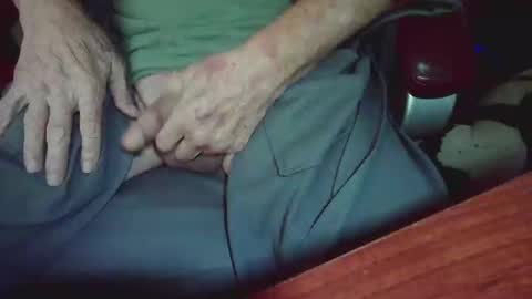 Snapshot of cody81421 chatting on October 22, 2025, 12:05 pm cody81421 online show from October 22, 2025, 12:05 pm