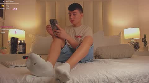 Snapshot of cody_johnsonn_ chatting on October 7, 2025, 7:33 pm CODY online show from October 7, 2025, 7:33 pm