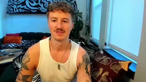 Snapshot of codygunzxxx2 chatting on June 14, 2026, 12:41 am Cody and Emeraldboy online show from June 14, 2026, 12:41 am