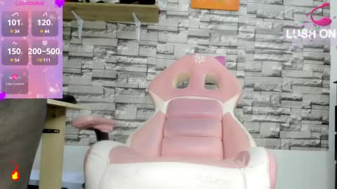 laurita online show from February 28, 2025, 1:36 pm