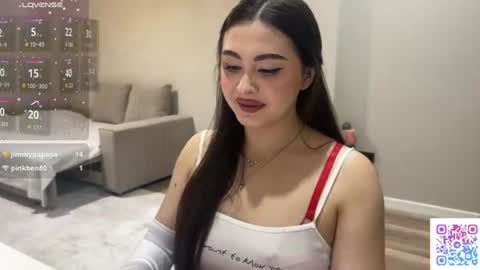 Yumi online show from June 12, 2026, 10:19 pm