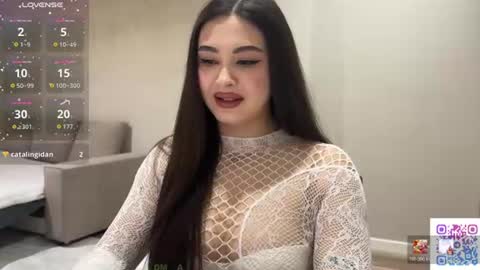 Yumi online show from July 3, 2026, 9:54 pm