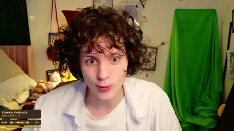 Snapshot of cokia_ chatting on May 14, 2026, 11:33 pm Cokia online show from May 14, 2026, 11:33 pm