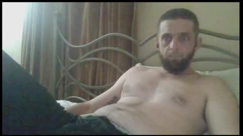 Snapshot of coldchedduh chatting on July 7, 2026, 12:24 am coldchedduh online show from July 7, 2026, 12:24 am