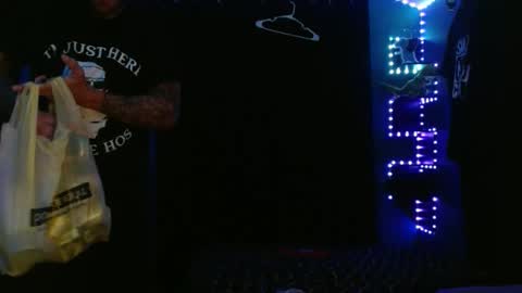 colevan2390 online show from December 15, 2025, 1:54 am