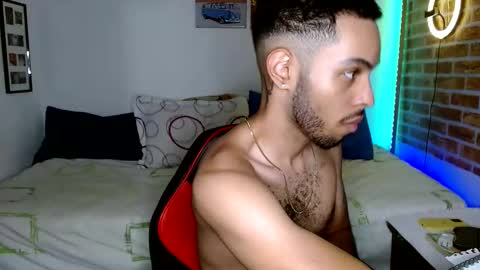 IG  online show from February 25, 2025, 11:11 pm