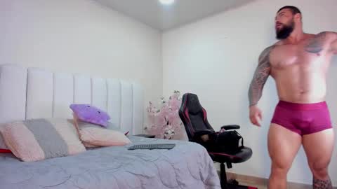 Snapshot of college_muscle_ass chatting on September 9, 2025, 1:49 am college_muscle_ass online show from September 9, 2025, 1:49 am