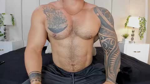 Snapshot of college_muscle_ass chatting on October 6, 2025, 1:08 pm college_muscle_ass online show from October 6, 2025, 1:08 pm