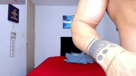 college_muscle_ass online show from June 6, 2026, 11:59 am