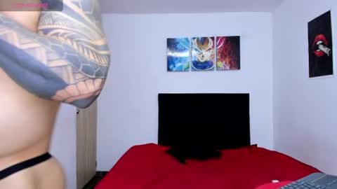 college_muscle_ass online show from July 7, 2026, 3:09 am