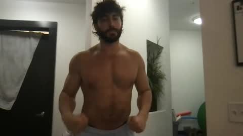 Snapshot of collegeboy3118 chatting on February 26, 2025, 1:21 am collegeboy3118 online show from February 26, 2025, 1:21 am