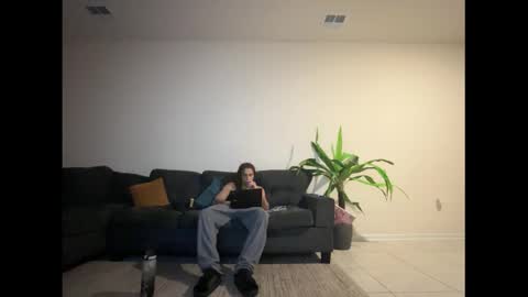 Adonis of online show from May 24, 2026, 6:07 am