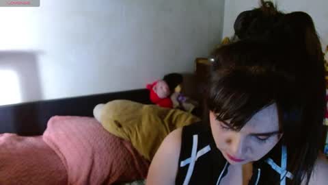 Collette online show from April 18, 2026, 8:07 am