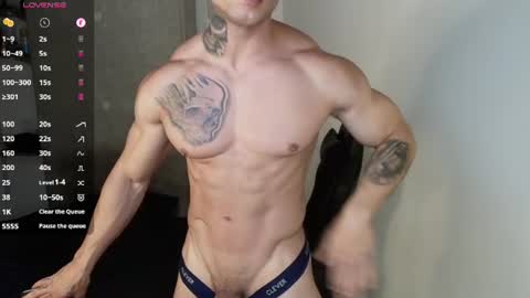 colombianmuscle8 online show from June 14, 2026, 2:24 am