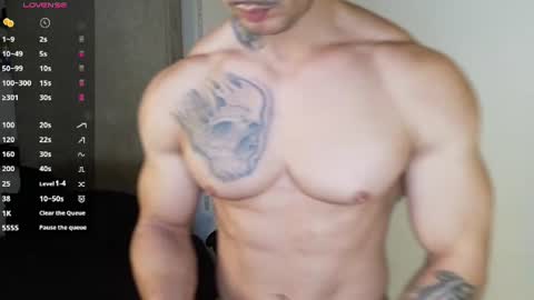 colombianmuscle8 online show from June 19, 2026, 1:21 am