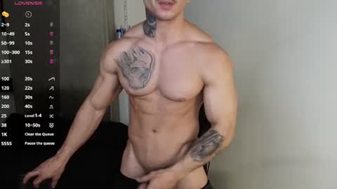 colombianmuscle8 online show from July 20, 2026, 9:50 pm