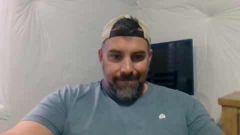 Just me online show from November 23, 2025, 5:13 pm