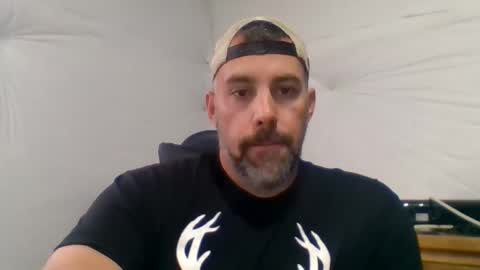 Snapshot of coloradoguy36 chatting on April 28, 2026, 3:28 pm Just me online show from April 28, 2026, 3:28 pm