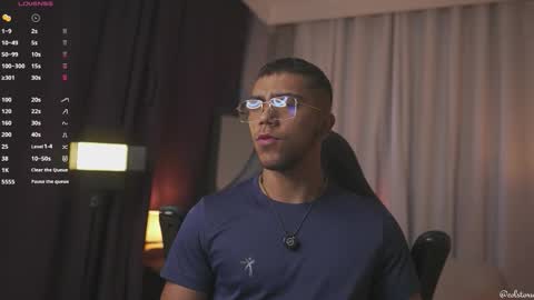 colstorw_ online show from March 2, 2026, 12:01 pm