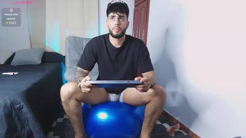 colt_perci online show from November 20, 2025, 12:00 am