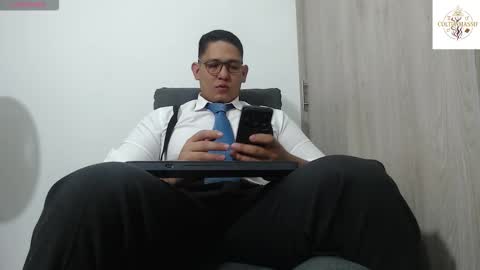 coltonmassif_ online show from March 24, 2026, 7:46 am