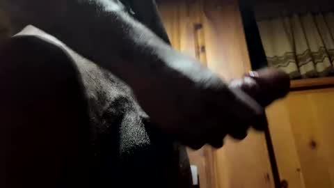 Heavyd614 online show from December 20, 2024, 5:04 am