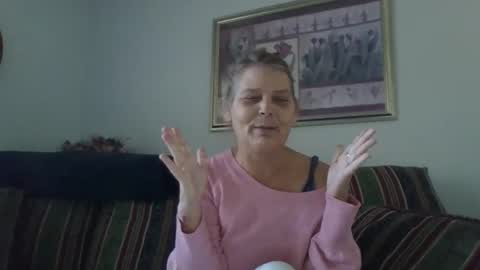 comeback pussy online show from November 10, 2025, 5:12 pm