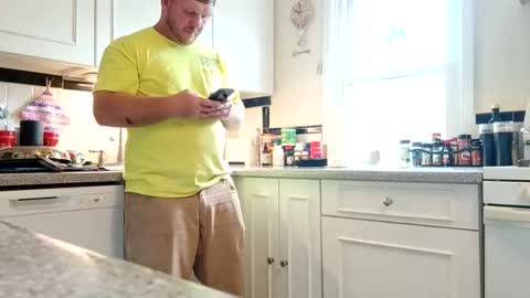 comegetmeinthemorning online show from April 15, 2026, 4:14 pm