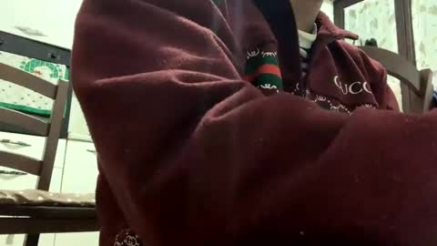 Snapshot of comobailamioso chatting on February 16, 2025, 5:26 pm comobailamioso online show from February 16, 2025, 5:26 pm