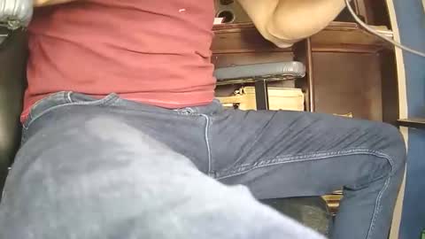 complacent12 online show from January 10, 2025, 2:46 am