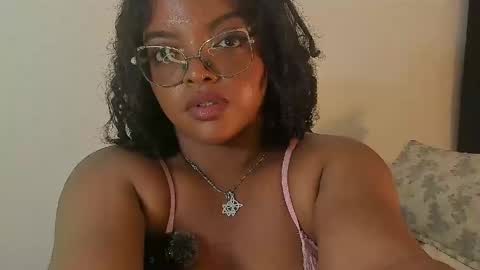 Snapshot of conielaurenth chatting on June 8, 2026, 1:28 am conielaurenth online show from June 8, 2026, 1:28 am
