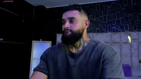 rusfegui online show from January 12, 2025, 2:35 am