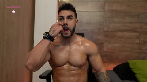 connor_h1 online show from March 31, 2026, 4:24 am