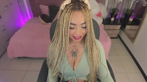 Conny online show from October 8, 2025, 1:31 pm