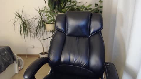 Snapshot of conor_and_chester chatting on October 19, 2025, 6:30 pm Conor and Chester online show from October 19, 2025, 6:30 pm