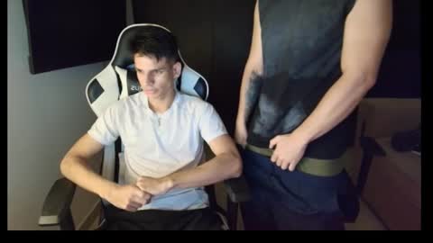 Snapshot of conradgrayson78 chatting on October 27, 2025, 11:20 pm conradgrayson78 leonandresough online show from October 27, 2025, 11:20 pm