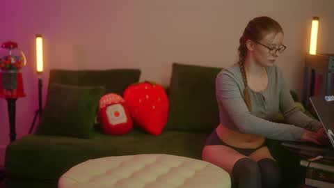 MR. MAESTRK  Friends online show from September 18, 2025, 1:18 am