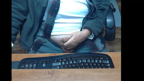 conastantbater57 online show from December 15, 2024, 6:18 am