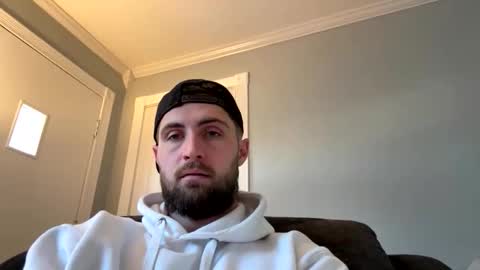 Snapshot of constructionmike1 chatting on December 5, 2025, 2:58 pm constructionmike1 online show from December 5, 2025, 2:58 pm