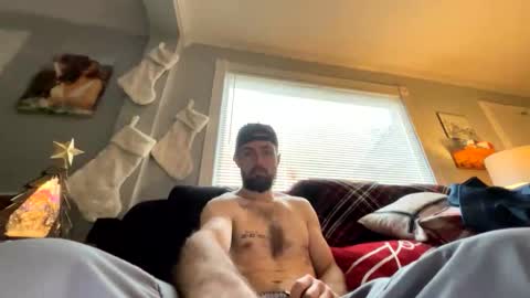 Snapshot of constructionmike1 chatting on December 18, 2025, 4:57 pm constructionmike1 online show from December 18, 2025, 4:57 pm