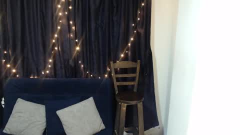 Sofi online show from September 25, 2025, 3:43 am