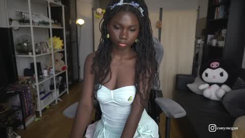 Carola  independent model online show from February 12, 2026, 10:43 am