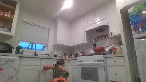 Snapshot of cookienpookie25 chatting on February 11, 2026, 1:10 am cookienpookie25 online show from February 11, 2026, 1:10 am