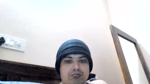 Snapshot of cool_breeze09 chatting on February 10, 2026, 11:03 am Cool Breeze09 online show from February 10, 2026, 11:03 am