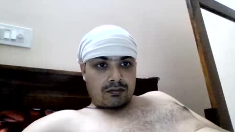 Snapshot of cool_breeze09 chatting on May 19, 2026, 7:26 am Cool Breeze09 online show from May 19, 2026, 7:26 am